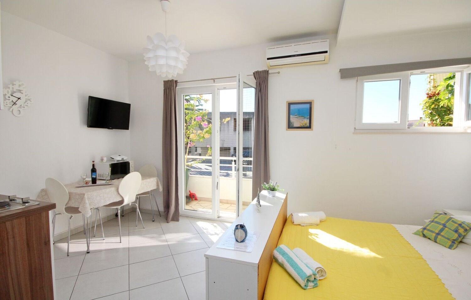 Apartments Maja 100 From The Beach Podgora Zewnętrze zdjęcie