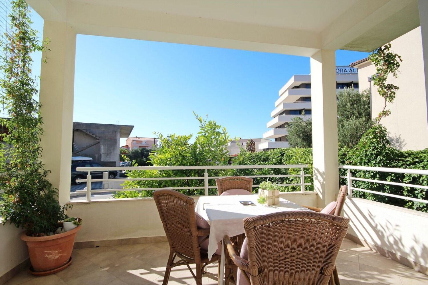 Apartments Maja 100 From The Beach Podgora Zewnętrze zdjęcie